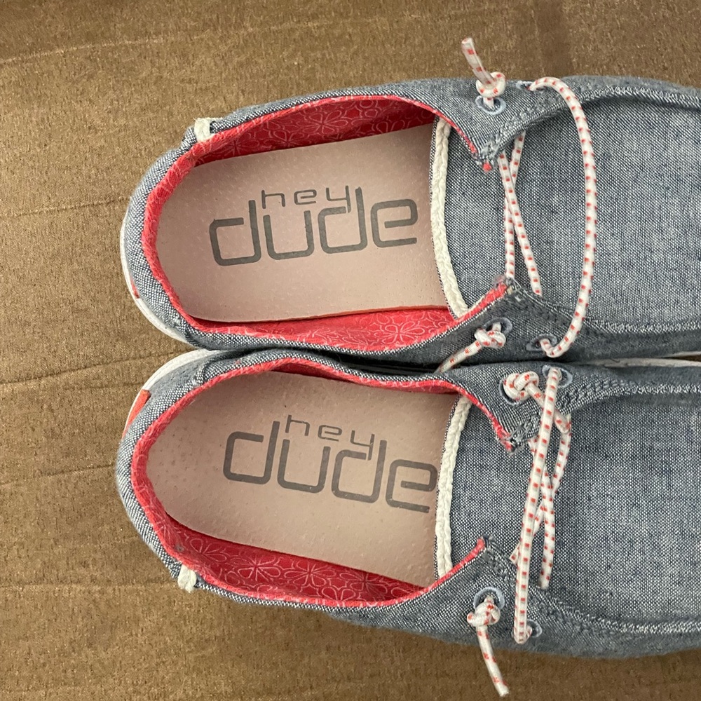 Hey Dude - Picture 5 of 8